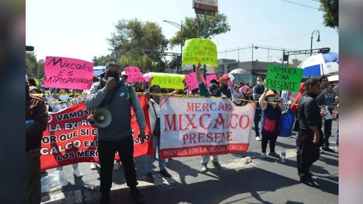 comerciantes mixcalco ROGELIO TINOCO